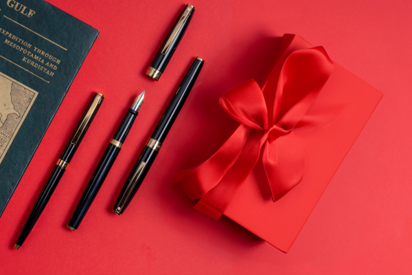 The Perfect Pen - How to Express Your Love This Valentine's Day