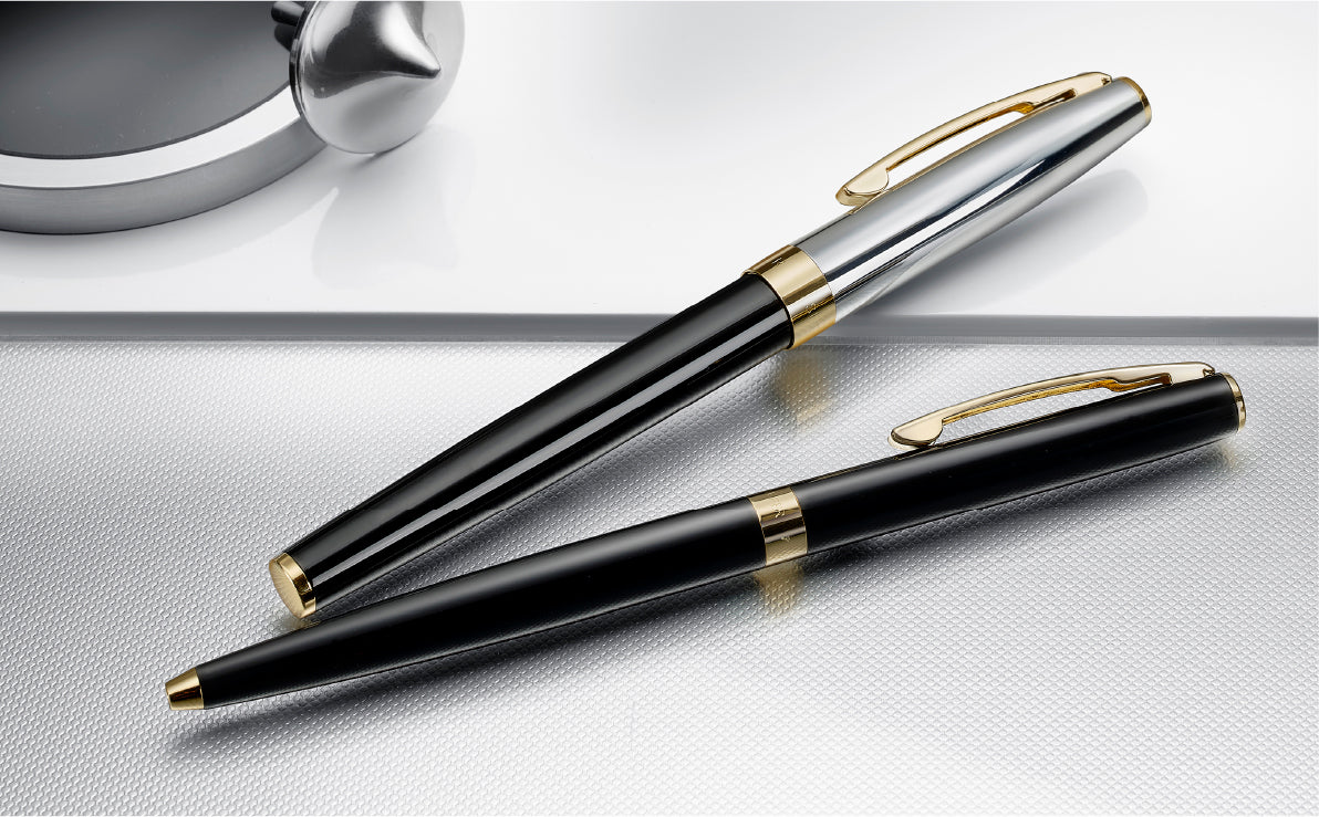 Sheaffer® SAGARIS 9471-K Gloss Black Ballpoint Pen With Gold Tone Trim